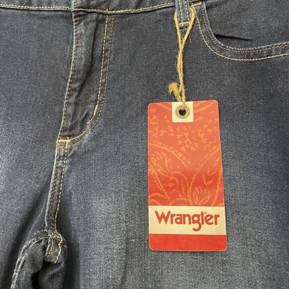Wrangler Women's Stretch Denim Jeans Size 10M Dark Blue Pockets NWT - Picture 3 of 11